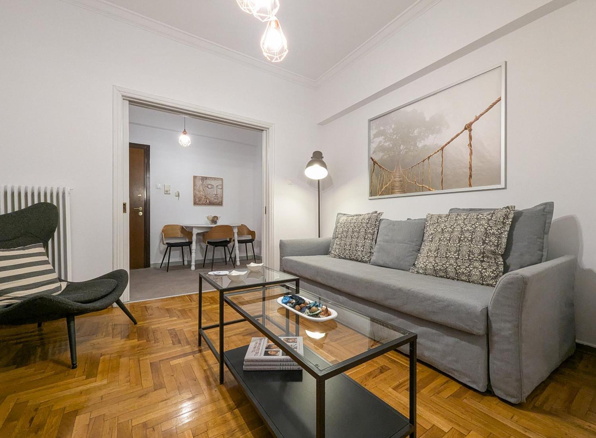 Spacious Apt For 5 Guests Next To Acropolis&Metro Атина Екстериор снимка